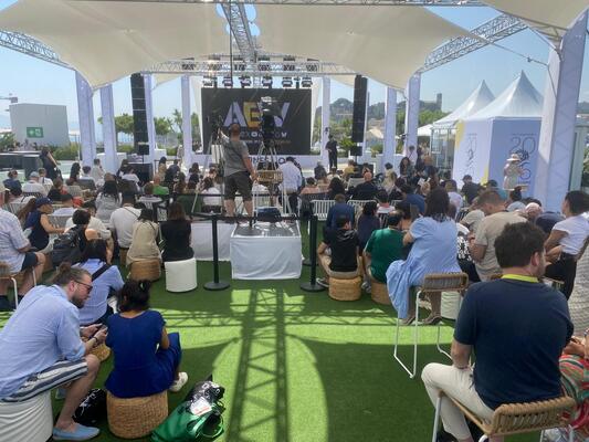 Photographer - Videomaker caption events_cannes-cote d'azur_french riviera exhibition (1)